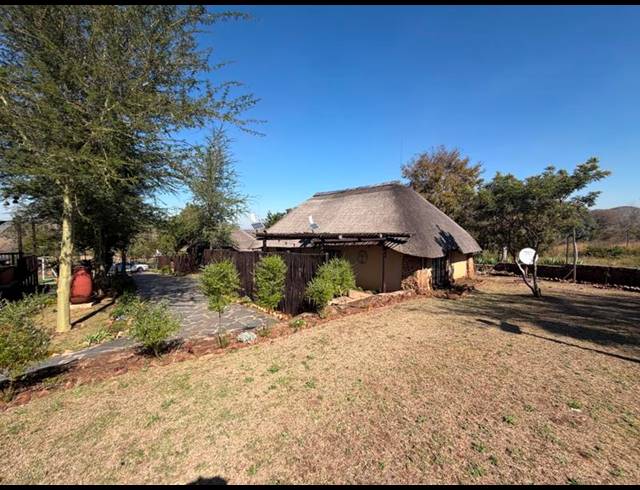 1 BEDROOM PROPERTY TO RENT IN HENNOPS RIVER